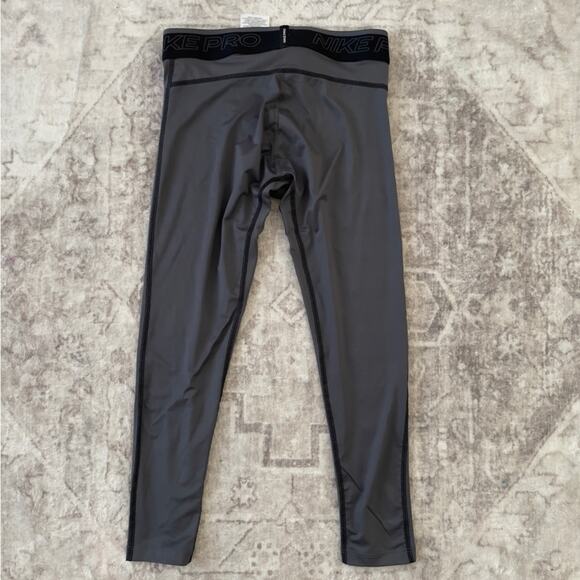 Nike Dri-Fit Pro 3/4 Tight Pant Leggings Athletic Excercise Iron Size Small New - Picture 6 of 7